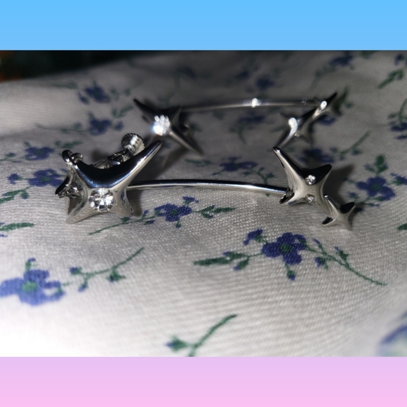 Anime Sparkle Ear Cuff with Earring - Picture 2 of 4